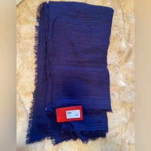 Shiraleah scarf in navy blue, NWT